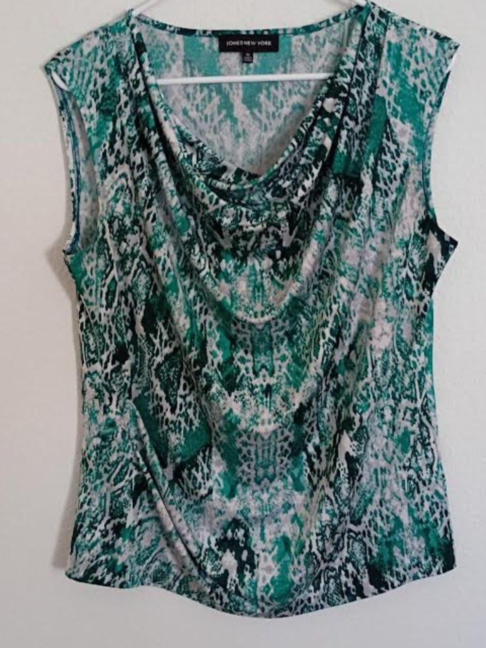 JONES NEW YORK WOMEN'S TOP JADE GREEN DRAPED NECK SLEEVELESS CAREER SIZE MEDIUM